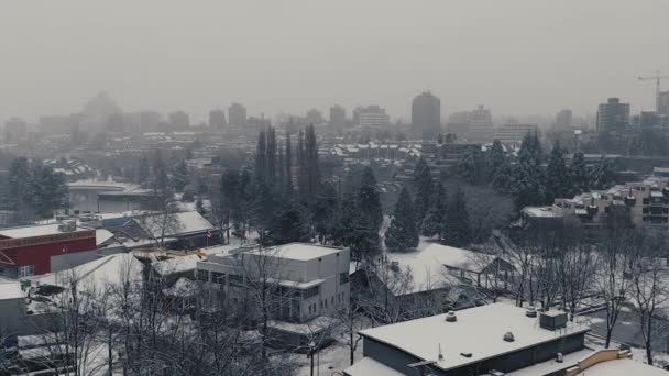 雪の日にバンクーバー病院周辺の空中ビュー — ストック動画