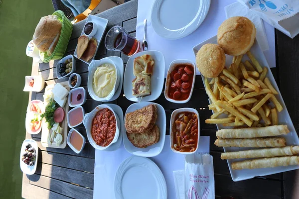 Jedzenie Posiłek Śniadanie Ser Zdrowy Turecki Pyszne Stół Tradycyjny Brunch — Zdjęcie stockowe