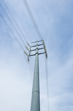 yüksek gerilim iletim kulesi