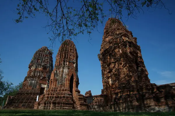Wat Mahathat Ayuttaya Историческом Парке Аюттхая Охватывает Руины Старого Города — стоковое фото