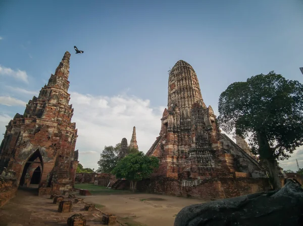Forntida Pagoda Wat Chaiwatthanaram Thailändskt Buddhistiskt Tempel Phra Nakhon Ayutthaya — Stockfoto