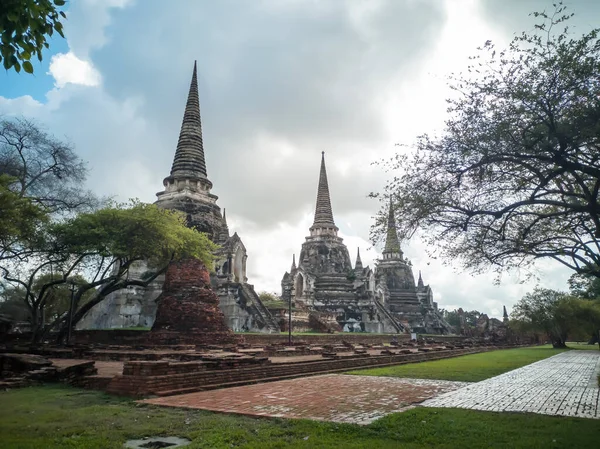 Forntida Pagoda Vid Wat Phra Sanphet Thailändsk Buddhistisk Forntida Tempel — Stockfoto