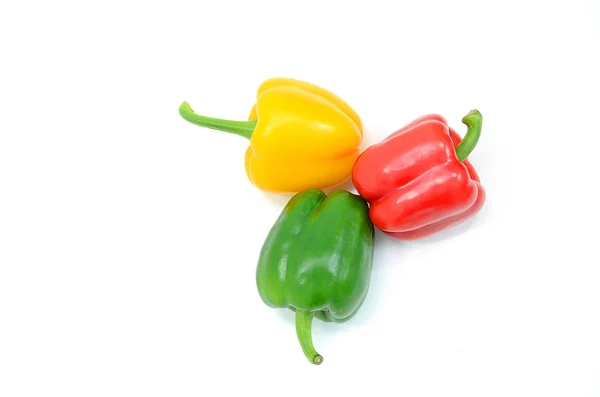 Paprika auf weißem Hintergrund — Stockfoto