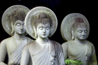 Kireçtaşı Buda durumda Wat Pha Sawang nimet Nakornnayok Thaila
