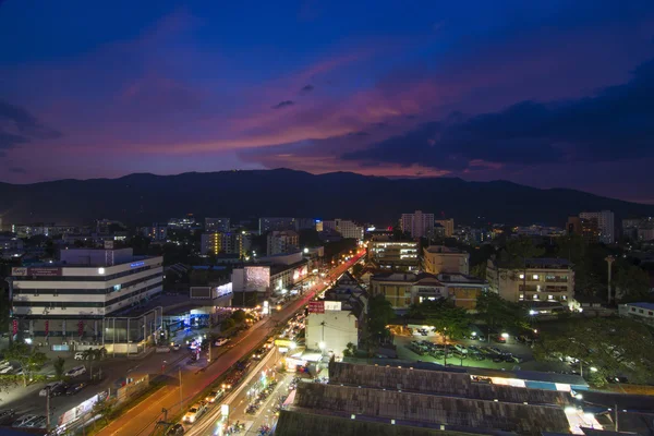 CHIANGMAI,THAILAND - MAY 26,2015: Top view of Chiangmai city Scape in Night over MAYA Building 6th floor on MAY 26, 2015 in Chiangmai. According to Tripadvisor, it is the 1st top of traveller destination in Chiangmai ,Thailand — Stock Photo, Image