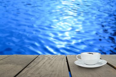 veranda ahşap ve nehir (bulanıklık arka plan içinde kahve)