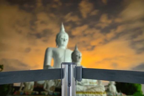 Barrikad med rituella tempel är tabu (gör inte posten) som blu — Stockfoto