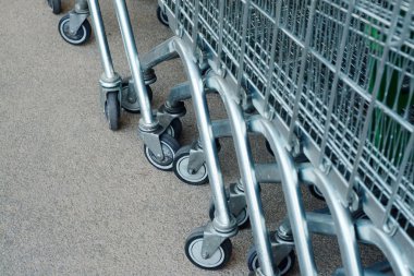 Pazar arabaları yakından görmek tekerlek detay 