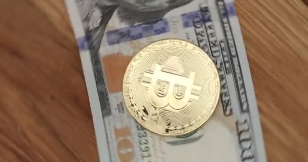 Bitcoin Cima Alla Banconota Cento Dollari — Video Stock