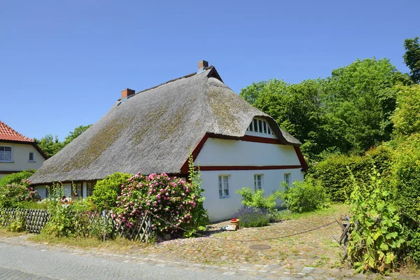 Typische Landhäuser Von Kap Arcona Auf Der Insel Rügen Deutschland — Stockfoto