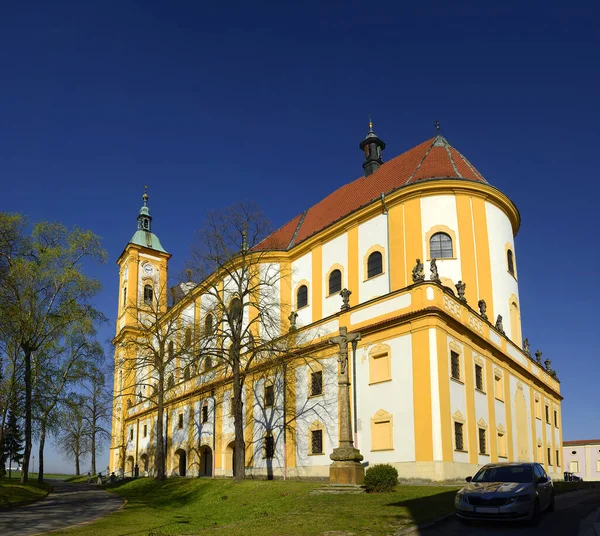 Poutní Monumentální Barokní Kostel Čištění Panny Marie Dub Nad Moravou — Stock fotografie