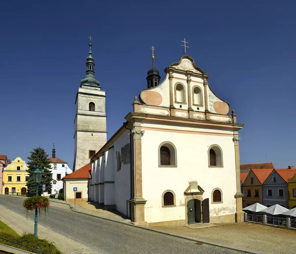 Horsovsky Tyn Barokk Templom Főtéren Csehország — Stock Fotó