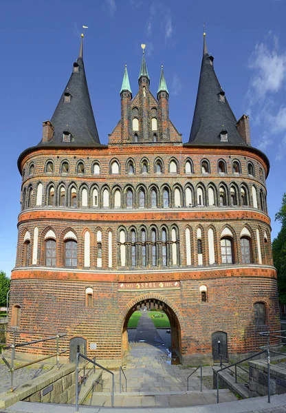 Πύλη Holsten Γερμανικά Holstentor Στο Luebeck Γερμανία Είναι Πιο Σημαντική — Φωτογραφία Αρχείου