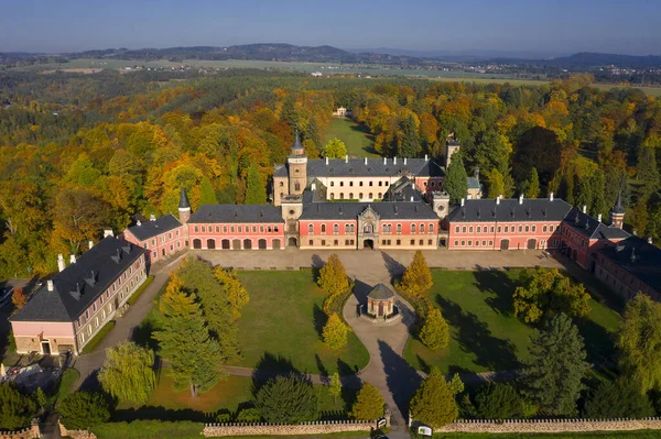 Statens Slott Sychrov Neo Gotiska Slottet Sychrov Öppnas För Allmänheten — Stockfoto