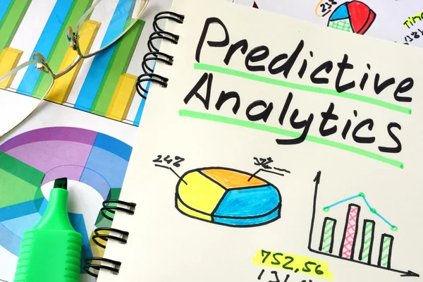 Predictive Analytics op een Kladblok-sheet geschreven. — Stockfoto