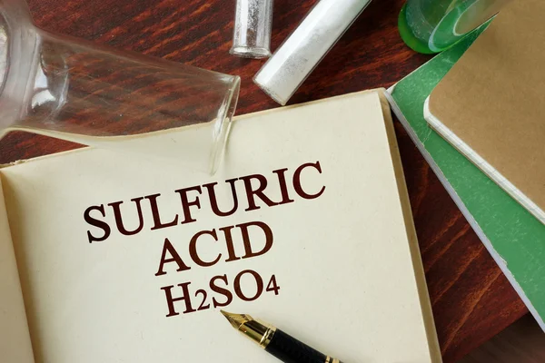 Words sulfuric acid written on a page. Chemistry concept. — Stock Photo, Image