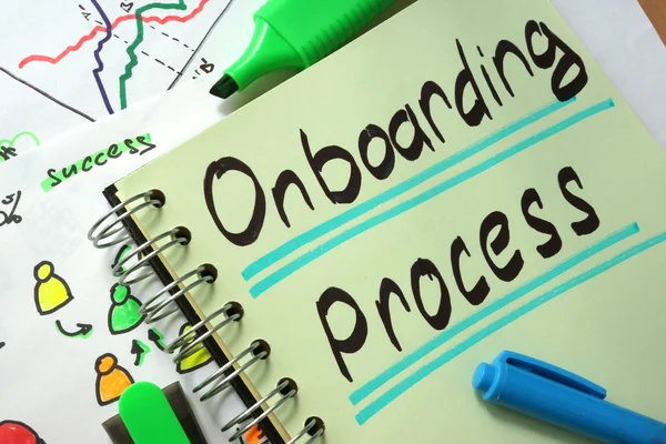 Defter işareti Onboarding süreci ve grafikler ile.