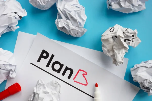Documentos com o Plano B após o Plano A Nunca pare de tentar conceito. — Fotografia de Stock