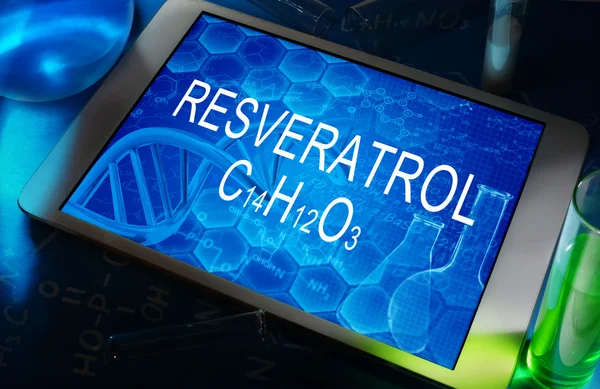 Wzór chemiczny: resveratrol — Zdjęcie stockowe