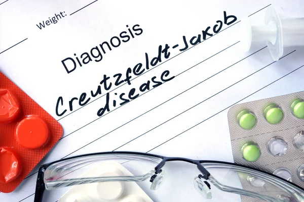 Diagnosis Creutzfeldt-Jakob disease and tablets. — Stockfoto