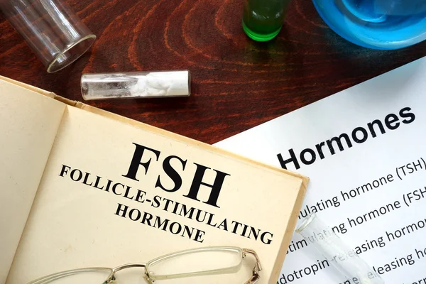 Hormon follikelstimulerande hormon Fsh skrivit om boken. — Stockfoto