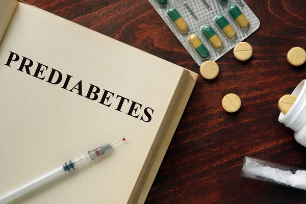 Diabetes escrito em um livro . — Fotografia de Stock