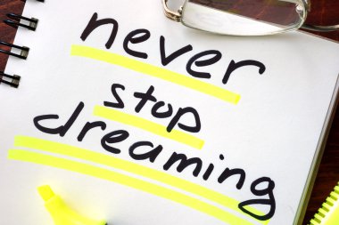 Motivasyon teklif. Asla hayal kurmayı bırak.