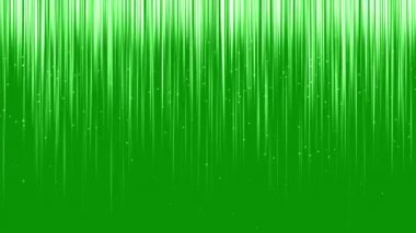 Parlak ışık ışınları ve yeşil ekran arka planına sahip sim parçacıkları
