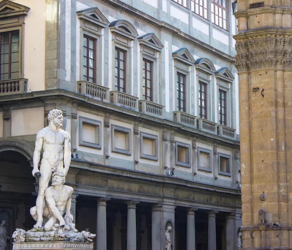 Herkül ve Cacus Uffizi Galerisi