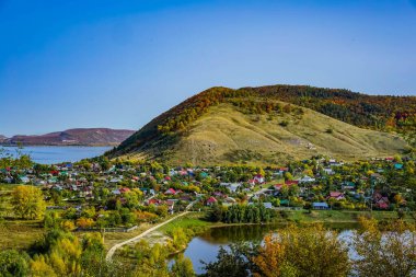 Manastır dağı. Zhigulevsk.Samara bölgesi, Rusya. Samarskaya Luka parkı. Rezervasyon. Zhigulevskie Dağları.