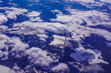 Uçaktan inen Karlı Rusya.