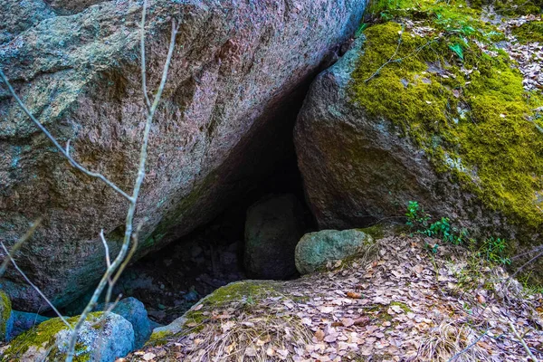 Mon Repos Parque Paisaje Rocoso Orillas Bahía Zashchitnaya Bahía Vyborg — Foto de Stock