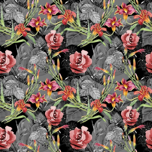 庭のバラの花とユリの花 — ストック写真
