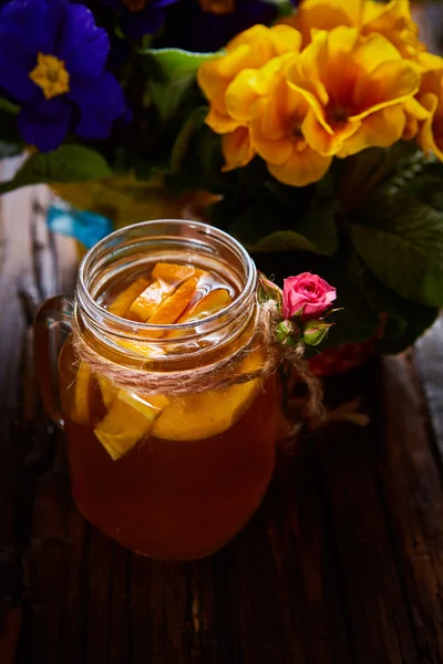 Imbir herbata z orange, przyprawy i miód. — Zdjęcie stockowe
