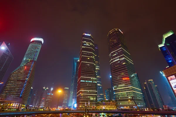 Shanghai bij nacht — Stockfoto