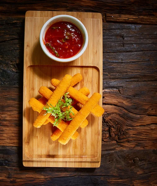 Caseiro frito mozzarella varas — Fotografia de Stock