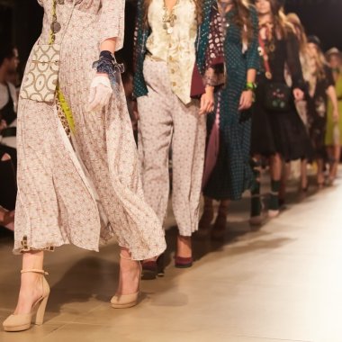 Defile, bir Catwalk olay