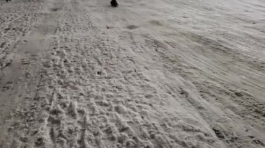 Kar Altında Kızak Kızak, Kışın Oynayan Çocuk, Akşam Dışarıda Kızak Çeken Küçük Kız