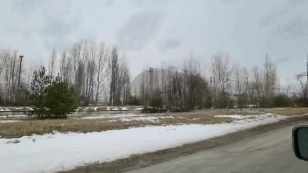 Central nuclear de Chernobyl. Chernobyl nuevo confinamiento seguro. Refugio de objetos de Chernobil. Sarcófago de Chernobil. Reactor de Chernóbil 4. Arco de Chernobil. — Vídeo de stock