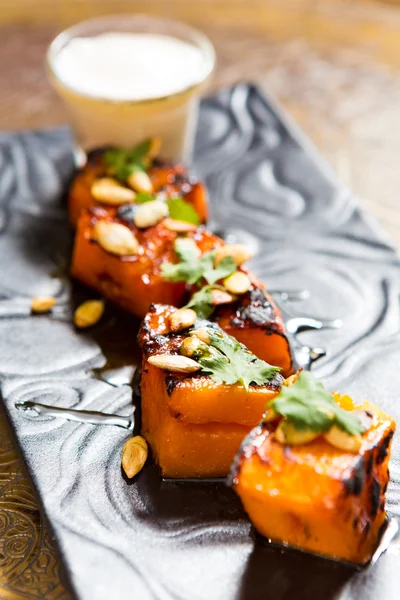 Grilled pineapple — Stock Photo, Image