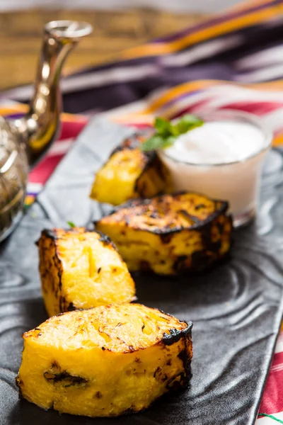 Gegrilde ananas — Stockfoto