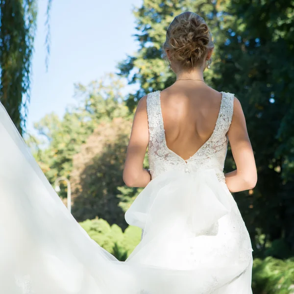 Ritratto di bella sposa . — Foto Stock