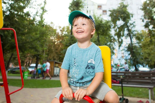 Portrait of happy beautiful little boy — Stock Photo, Image