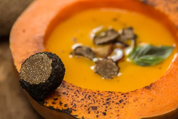 Cream of pumpkin soup — Stock Photo, Image