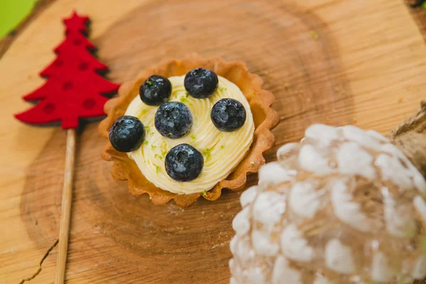 Torta natalizia tradizionale. Colori caldi . — Foto Stock