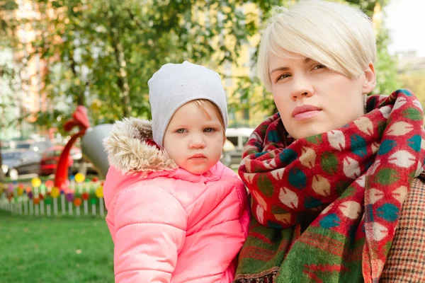 Beautiful Mother And Baby outdoors. — Stock Photo, Image