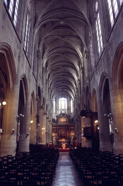 Famous Notre Dame cathedral interior view. — Stock Photo, Image