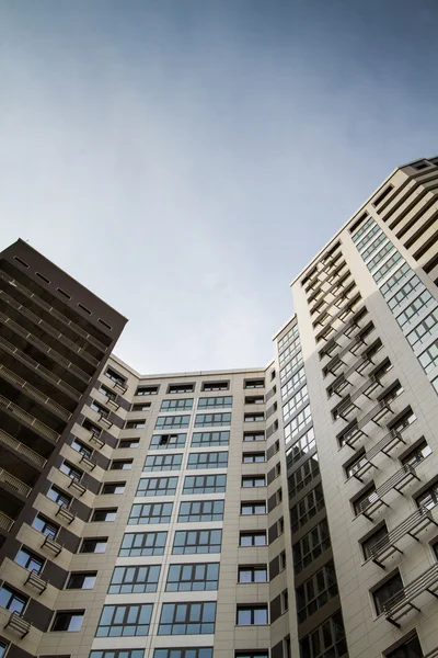 Edifício residencial moderno — Fotografia de Stock