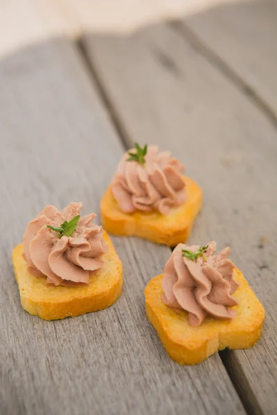 Deliciosos canapés de paté — Foto de Stock