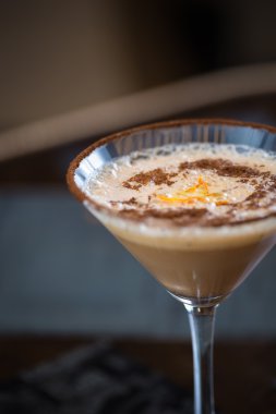 soğuk taze kokteyl kahve ile portakal